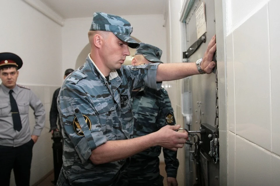 Продал машину, пока хозяйка была в больнице: в Хабаровске мужчина пойдет под суд