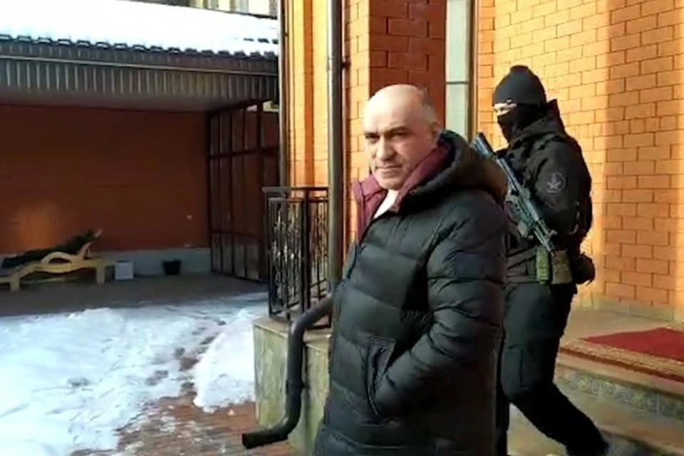 Ахмед Погоров во время задержания. Фото: СКР