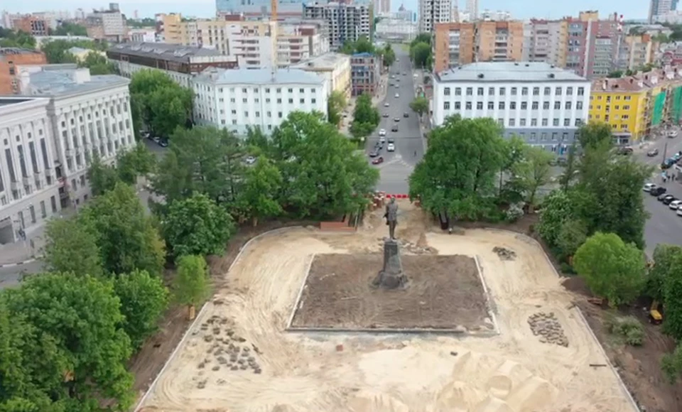 Благоустройство сквера на площади Горького сняли с высоты птичьего полета. ФОТО: Домостройрф.ру