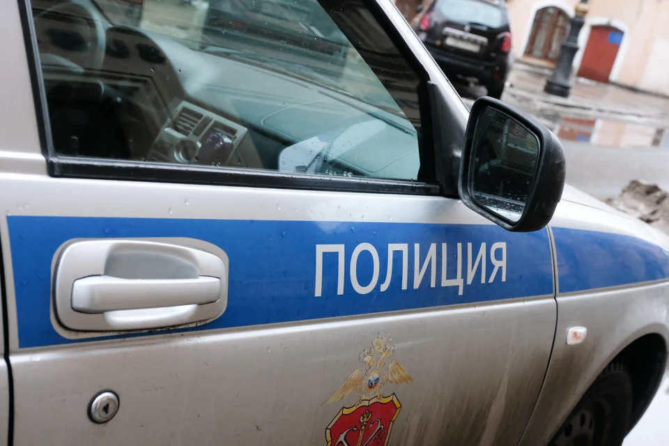В Петербурге задержали мошенницу, "снявшую порчу" почти за 3 млн рублей.