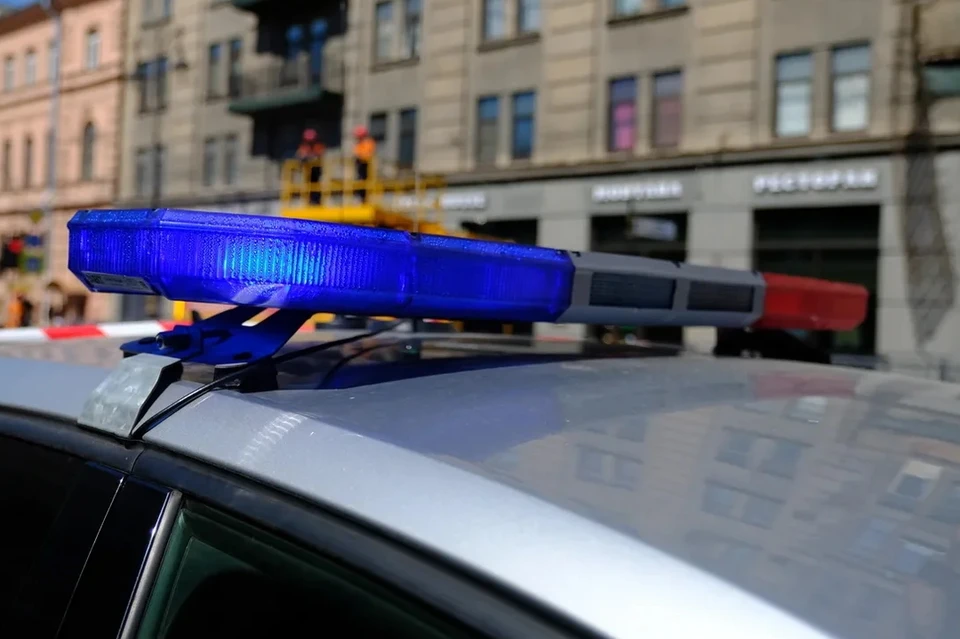 В Волхове задержали педофила, заманившего к себе двух маленьких детей.