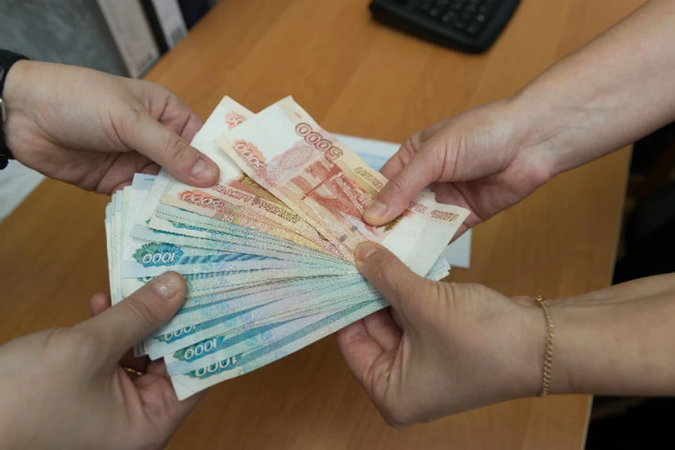 Вашу квартиру продали, а на вас повесили кредит: мошенники по новой схеме обманули трех пенсионерок из Ангарска на 7 миллионов рублей