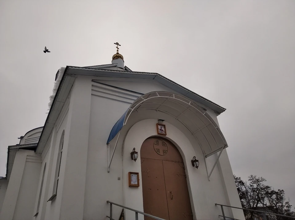 Рядом была церковь
