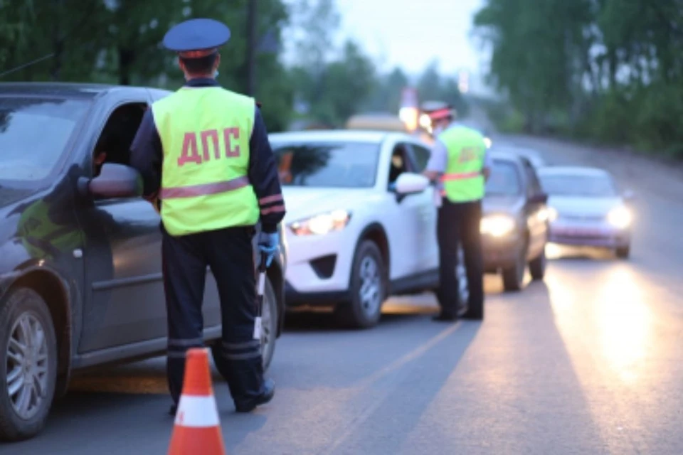 В рейдах сотрудникам Госавтоинспекции традиционно будут помогать представители добровольных народных дружин. Фото: vk.com/gibdd43