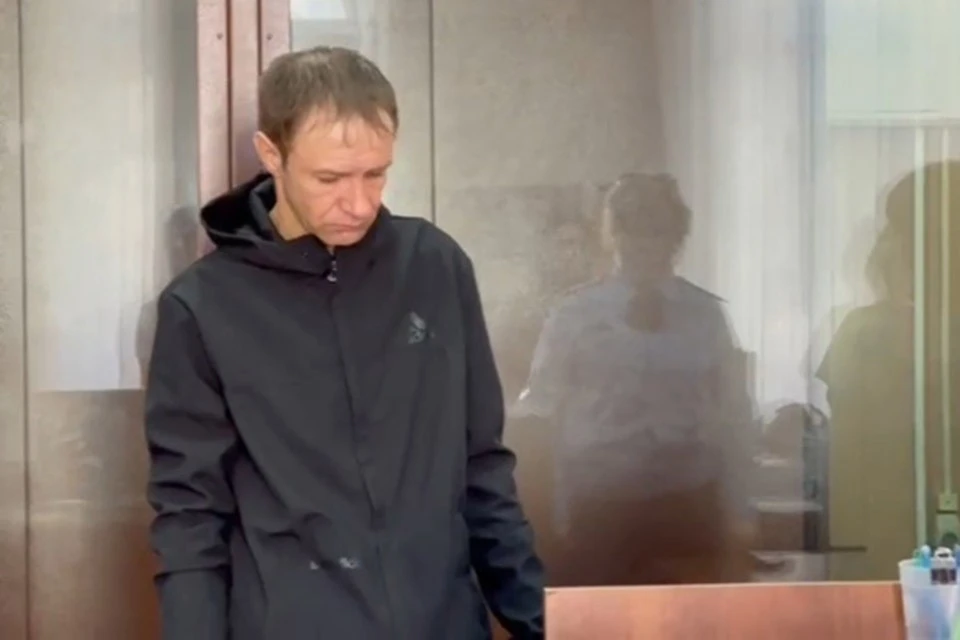 Бережной приговорён к 9 годам лишения свободы. Отбывать наказание он будет в колонии строгого режима.