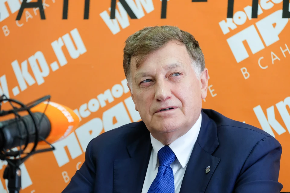 По мнению законотворца, «пытаться ходить на выборы» кандидатам с подмоченной репутацией не стоит.