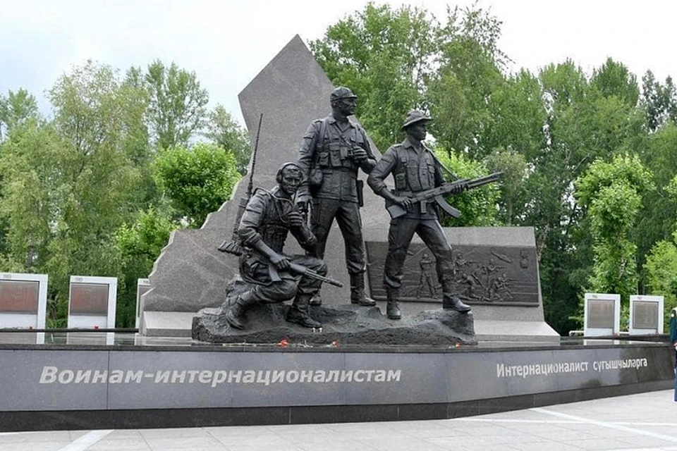 Памятник называется "После боя". Фото: @rusminnikhanov