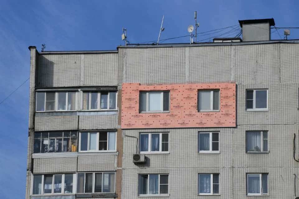 Из-за сильного запаха ярославцы не могут открыть окна