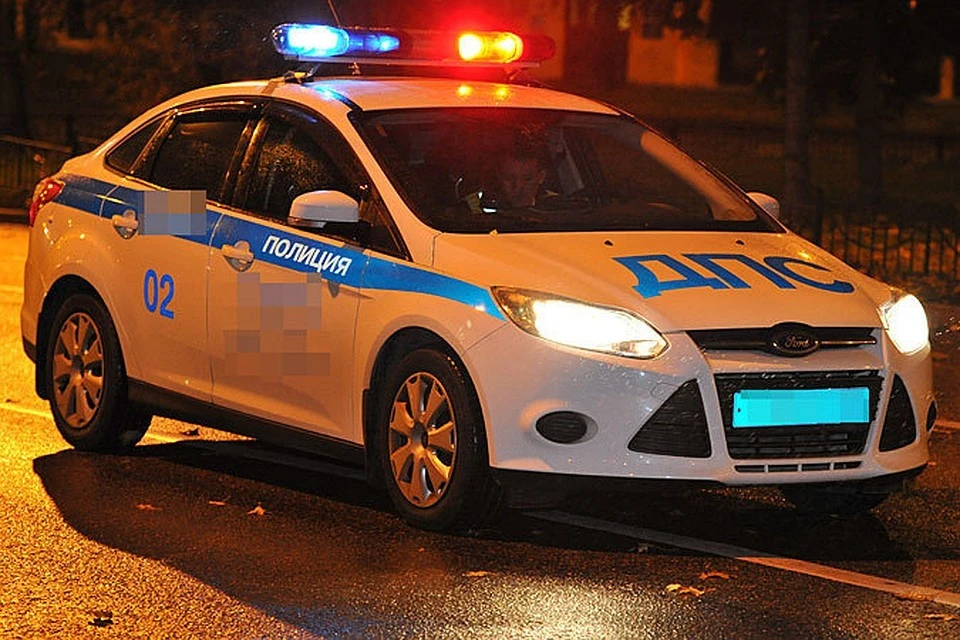 Полицейские выясняют обстоятельства аварии