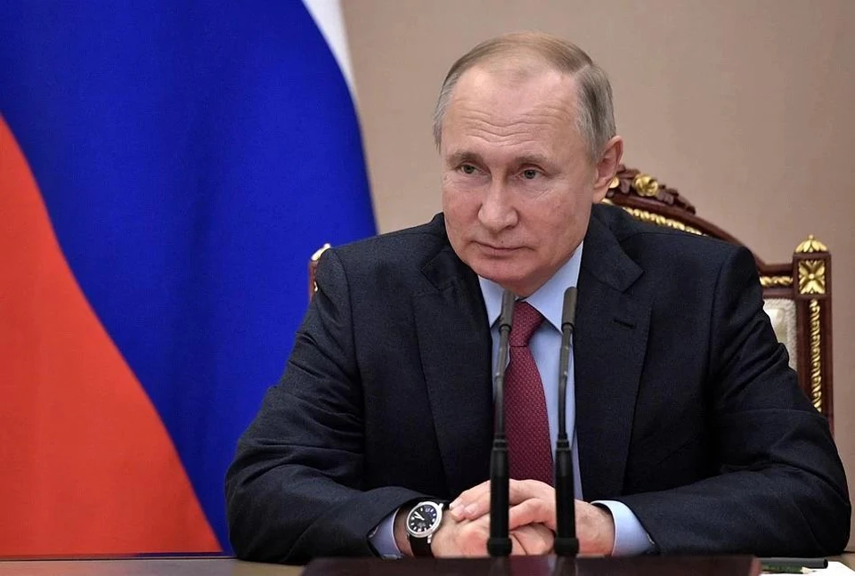 Россияне направили более 100 тысяч обращений к прямой линии Путина