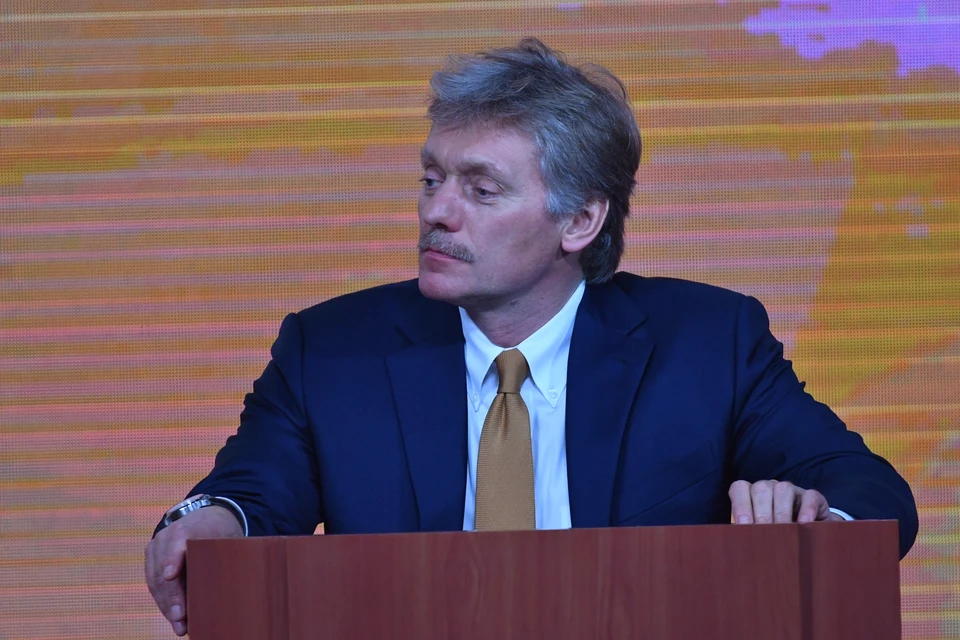 Дмитрий Песков заявил, что пандемия коронавируса требует жестких мер от властей РФ
