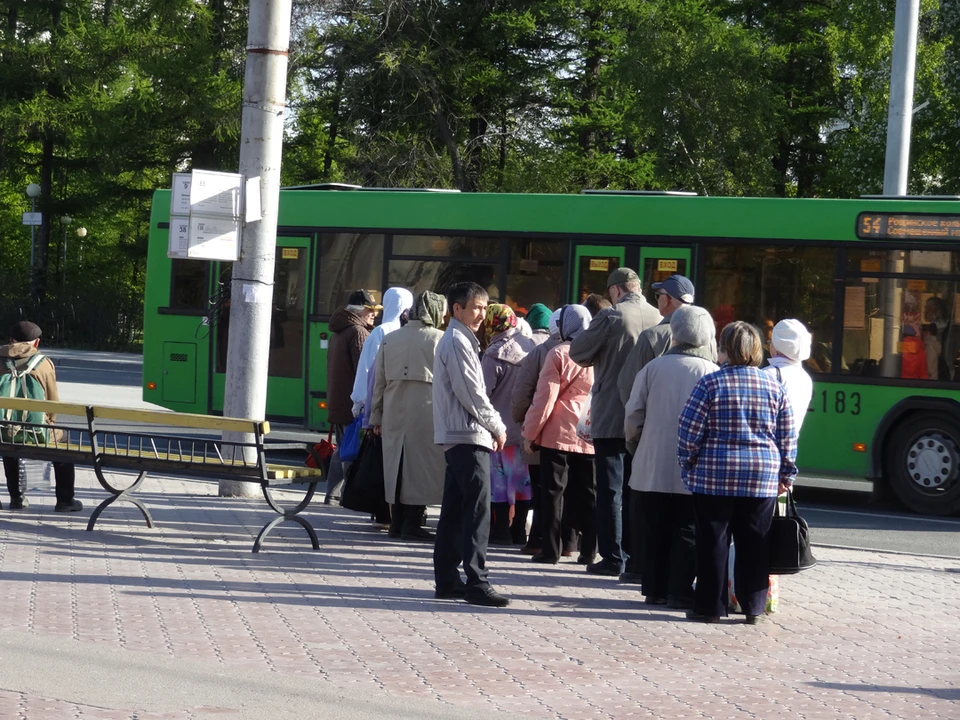 В Тюмени автобусы под номерами 14, 17, 17к и 79 на три дня изменят схему движения