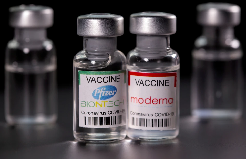 Более 420 человек заразились COVID-19 после вакцинации Moderna и Pfizer в Швейцарии