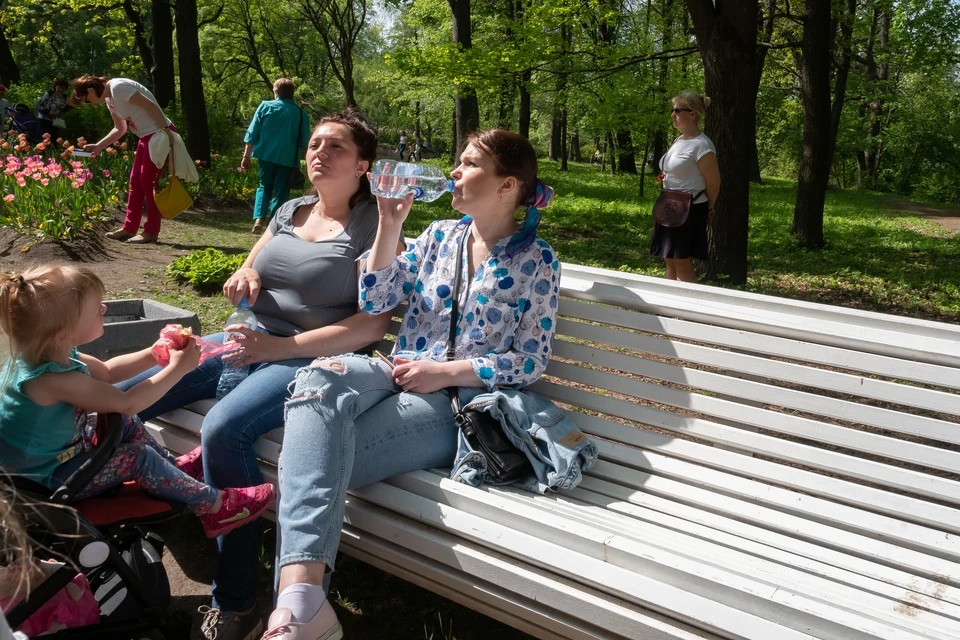 Знойная жара вернулась в Петербург 7 июля
