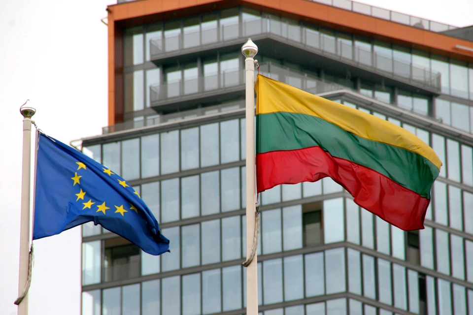 Власти Литвы намерены построить стену на границе с Белоруссией