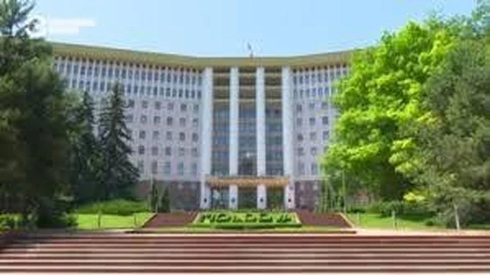 Битва за парламент закончена.