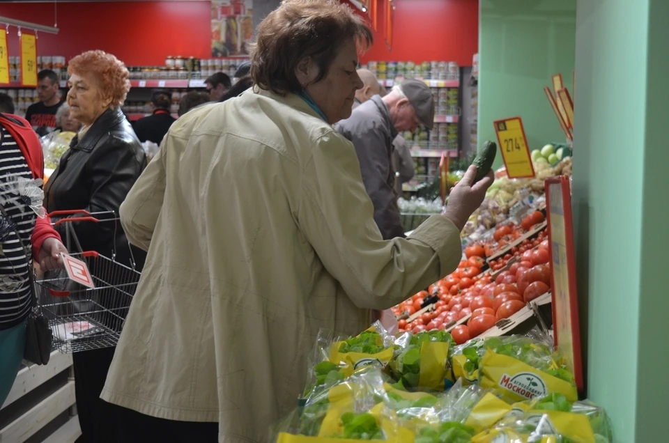 Продуктовая корзина подорожала с начала года на 274 рубля