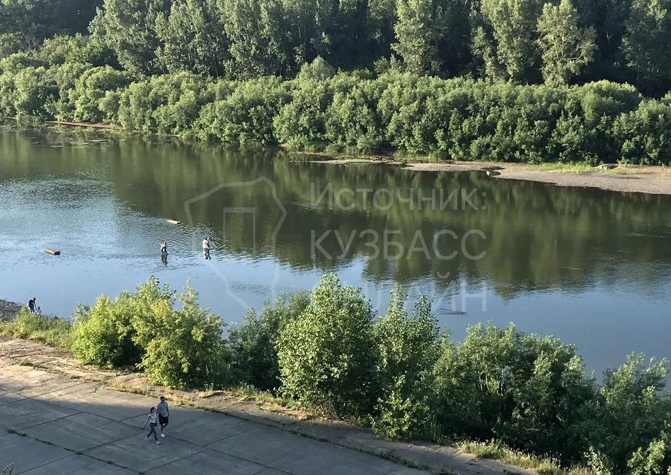 Мэрия Кемерова рассказала о невозможности установки понтонного моста через Томь. Фото: «Кузбасс Онлайн».