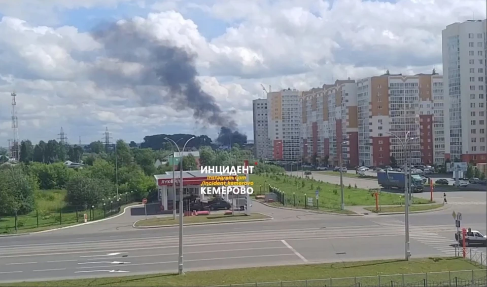 Под Кемеровом в дневном пожаре погибли мужчина и женщина. Фото: ВКонтакте/incident_42.