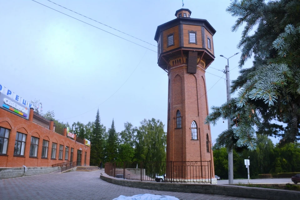 Башню построили в далеком 1916 году. Фото: Андрей Иванюта