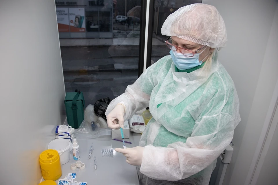 Новосибирская область получит новую партию вакцины от ковида «ЭпиВакКорона».