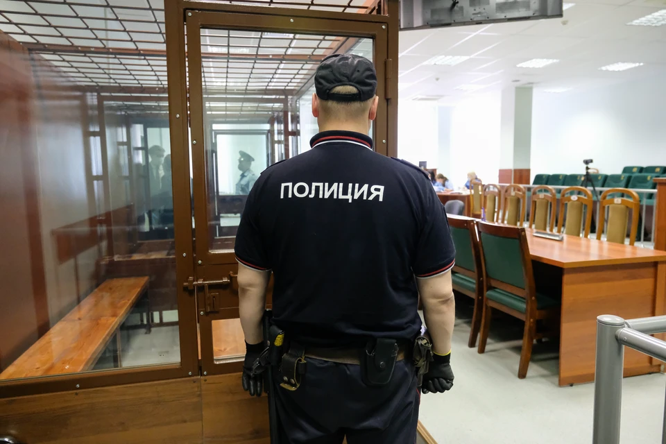 Суд арестовал одного из членов банды "черных риэлторов".