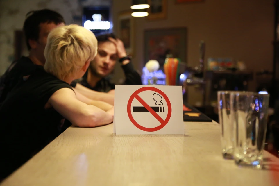 В россии запретят курить. Курение в Италии. Пиво прячь.