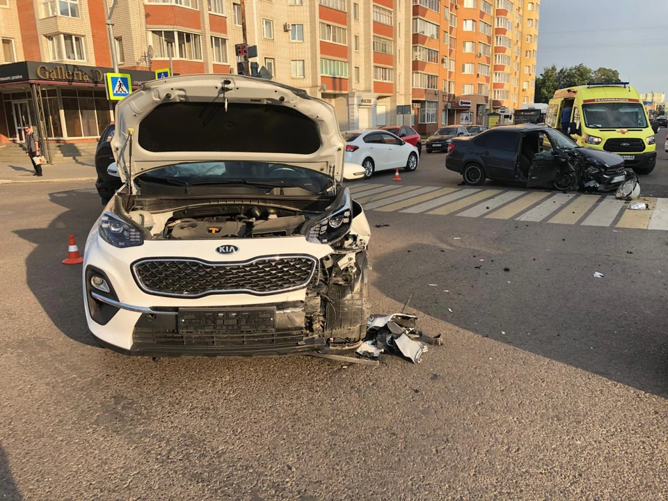 В больнице оказались две женщины и мужчина