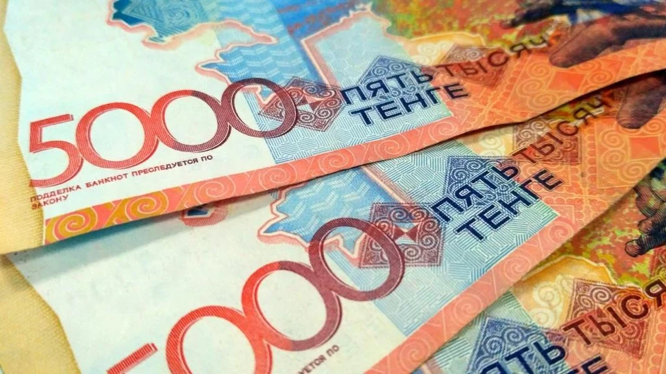 Средняя номинальная зарплата в Казахстане выросла до 251 508 тенге