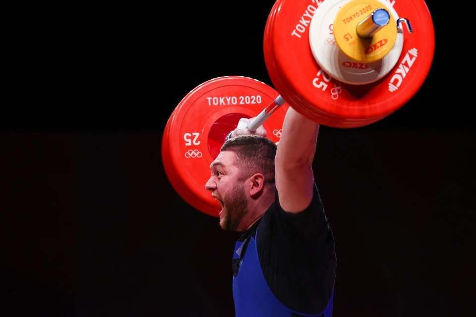 Спортсмен выступил в весовой категории до 109 кг
