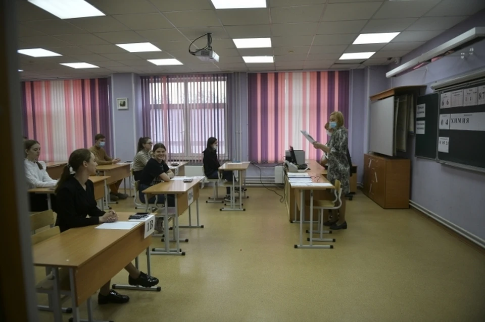 А половина из них трудится на нескольких работах