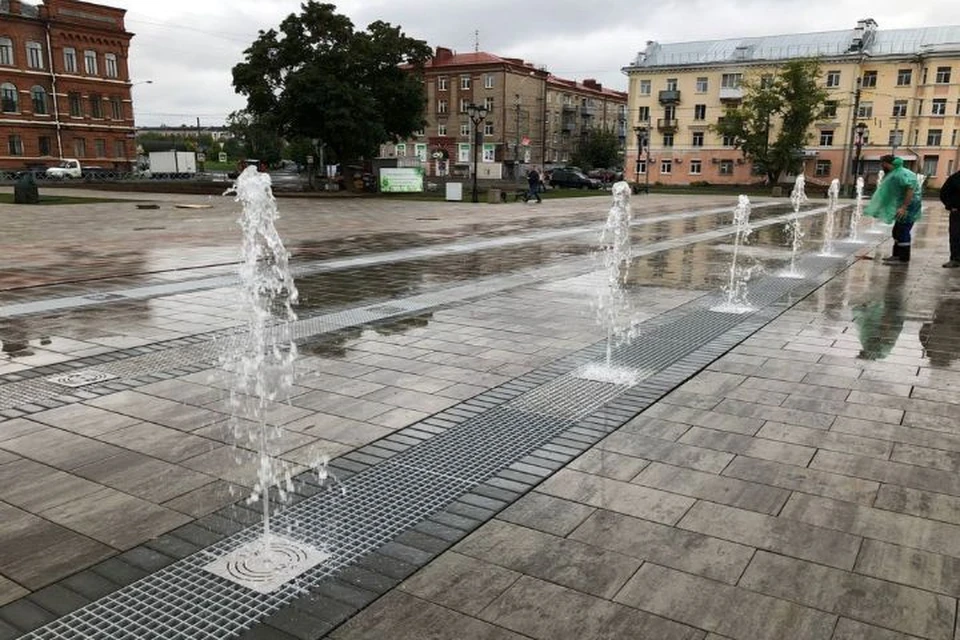 В Рыбинске фонтан на площади Дерунова проработал один день