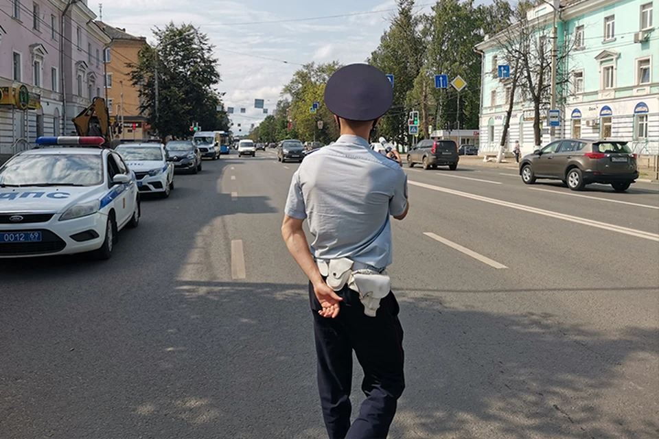 В Твери состоялся рейд "Легковое такси" Фото: УГИБДД России по Тверской области