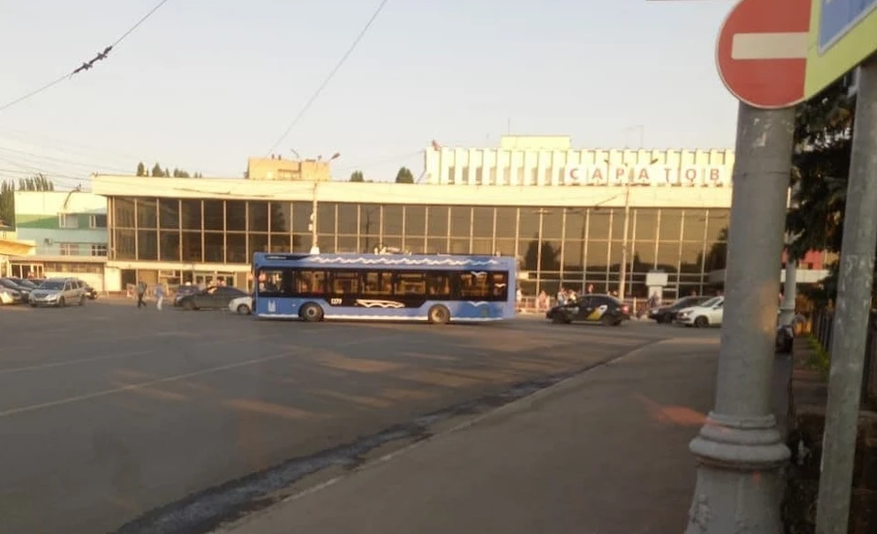 На маршрут № 15 вышел троллейбус "Адмирал"