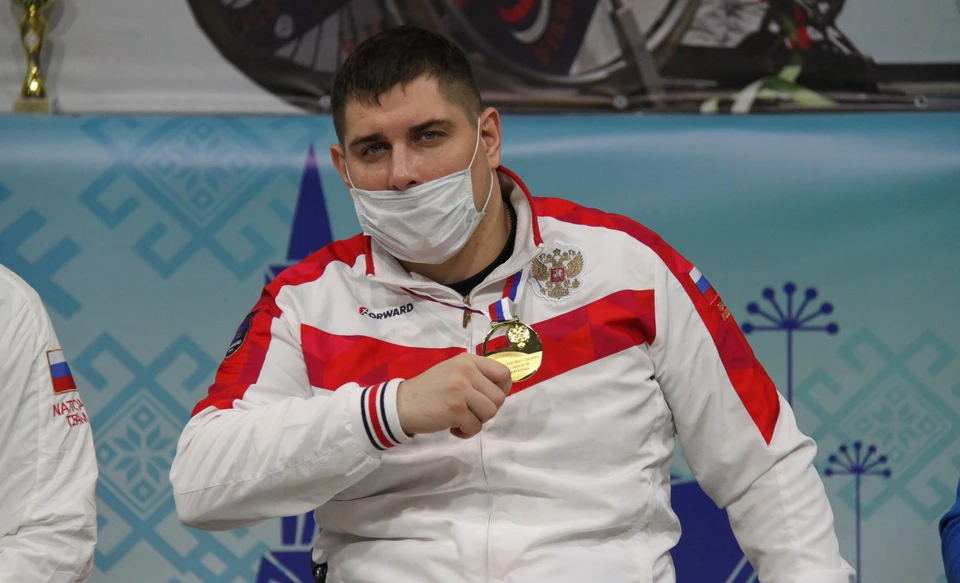 Александр Кузюков выиграл «золото» паралимпиады в Токио.