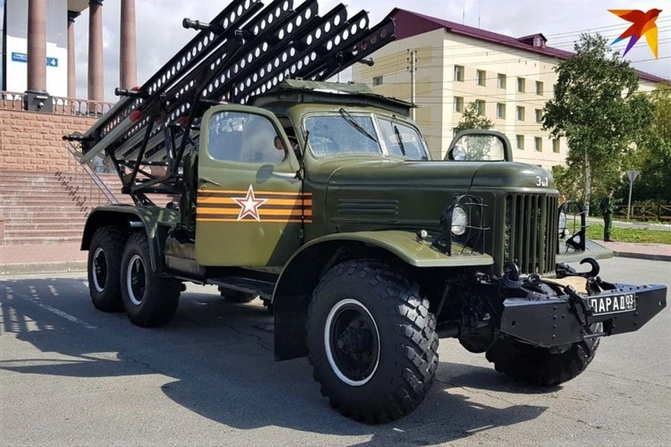 Выставка военной техники открылась в областном центре