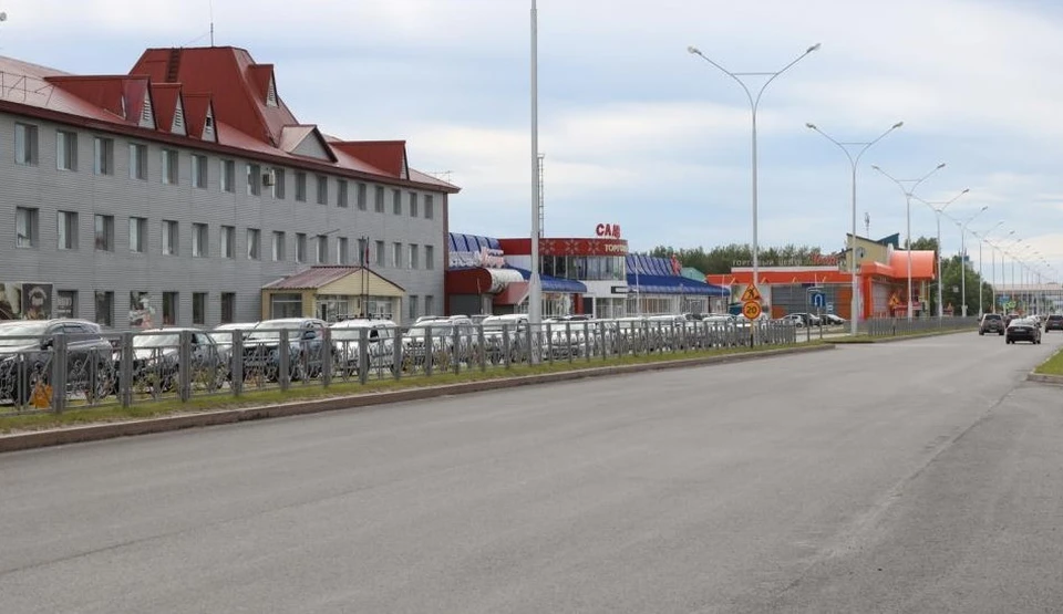 В Нижневартовске с 1 сентября начнут укладку верхнего слоя асфальта на улице Ленина Фото: Департамент общественных коммуникаций администрации г. Нижневартовска