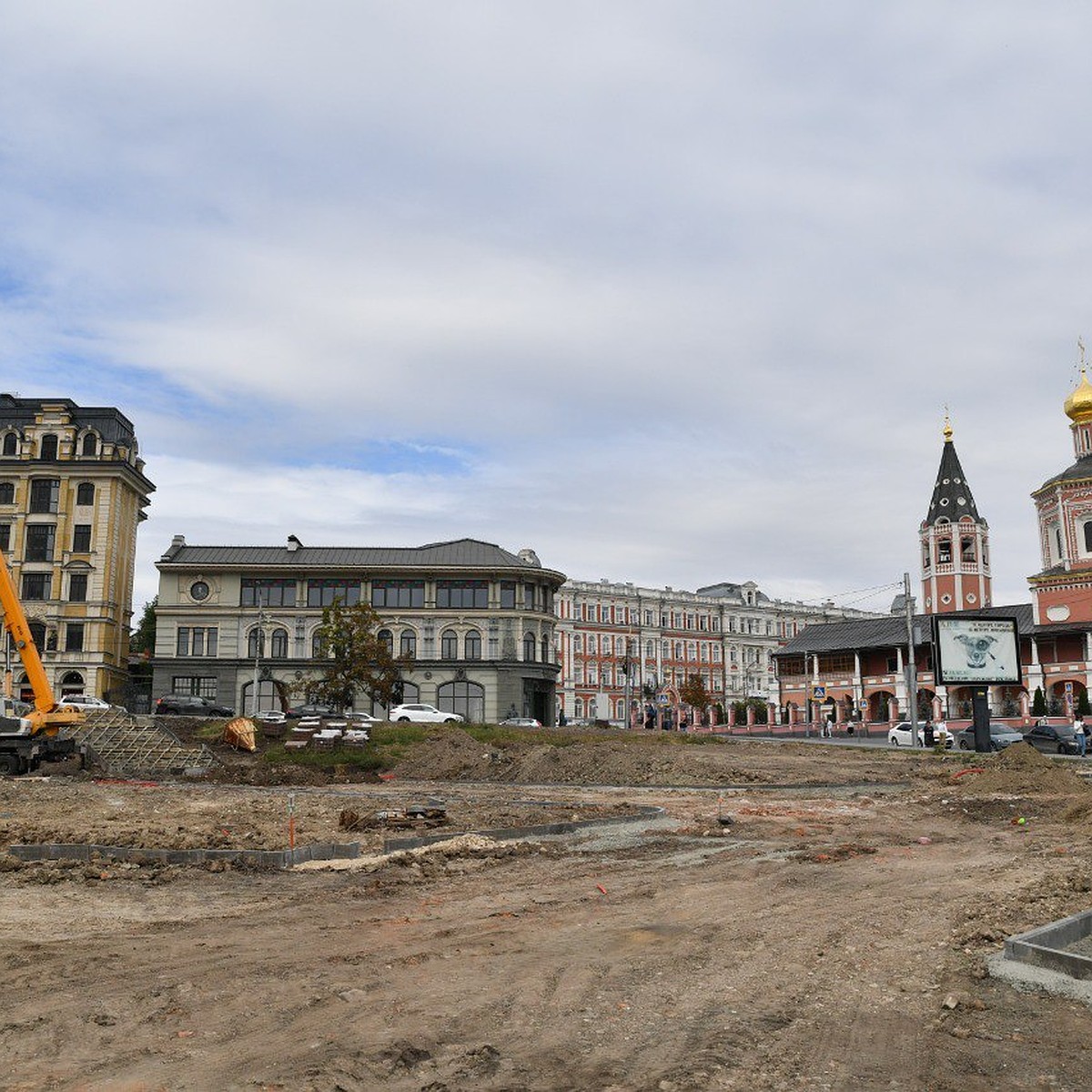 Сквер Петра I в Саратове будут строить до дождей - KP.RU