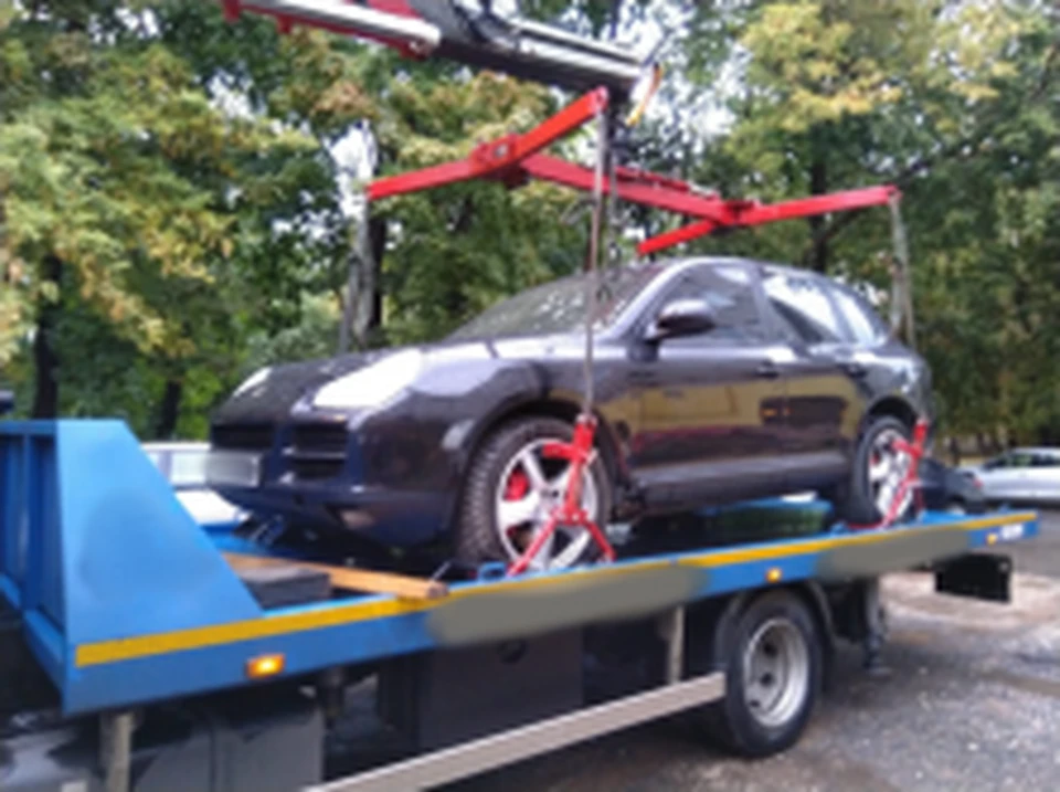 Автомобиль эвакуировали на штраф-стоянку. Фото: ФССП по Самарской области