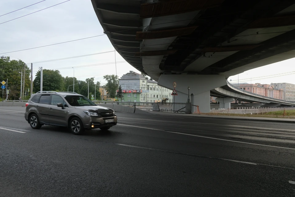 В Петербурге открыли движение по Лиговскому путепроводу