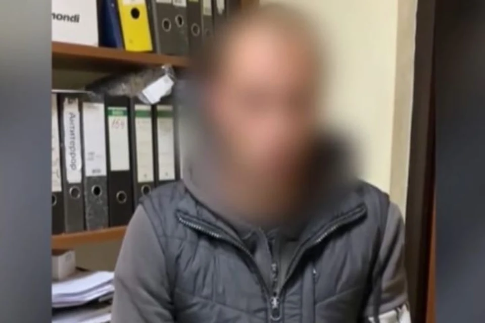 Злоумышленник дает признательные показания.