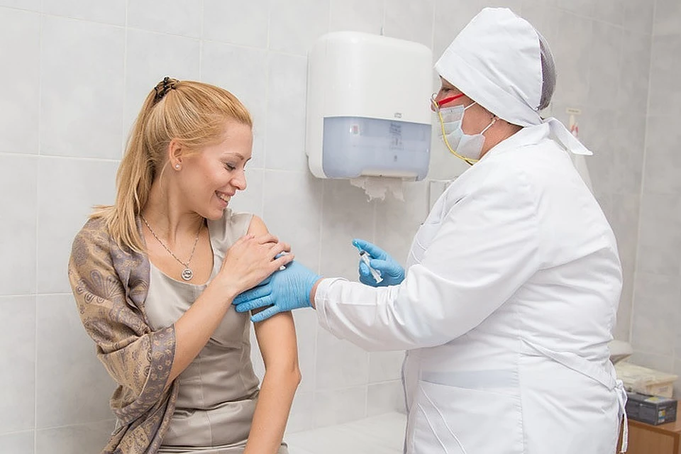 На сегодняшний день более семи миллионов россиян уже сделали прививку от гриппа
