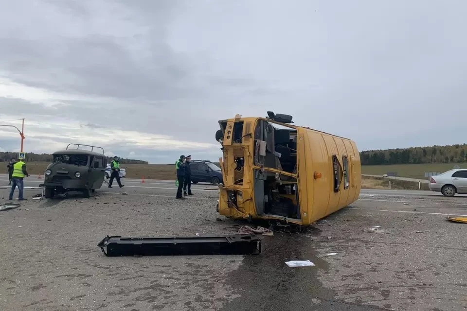 Число пострадавших в ДТП со школьным автобусом в Иркутской области возросло до 11. Фото: прокуратура Иркутской области