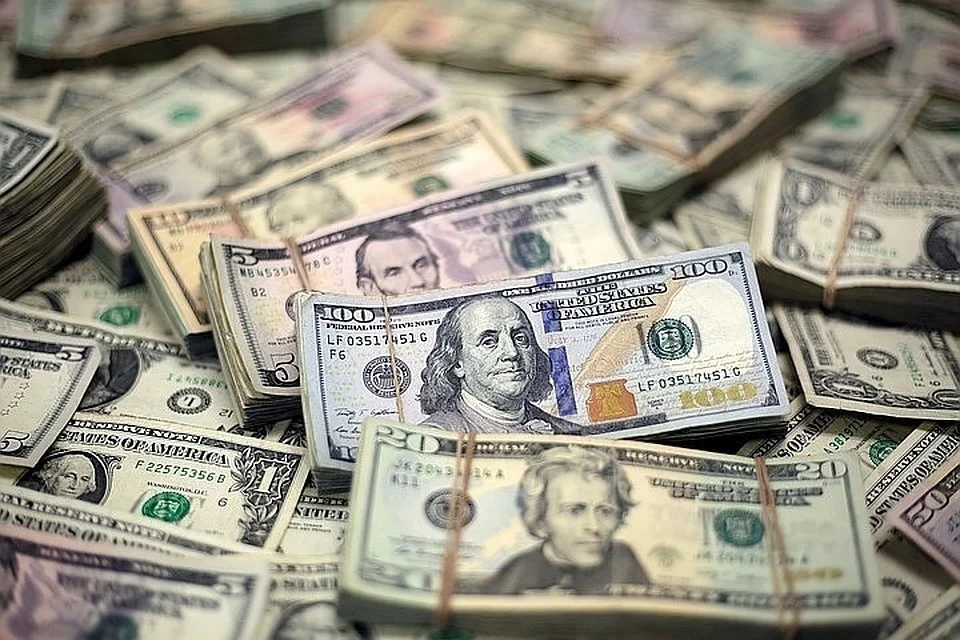 Аналитики допустили падение курса доллара до 68 рублей к концу 2021 года