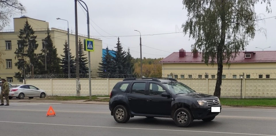 «Рено Дастер» 73-летнего водителя, на котором он сбил сбил 23-летнего пешехода.