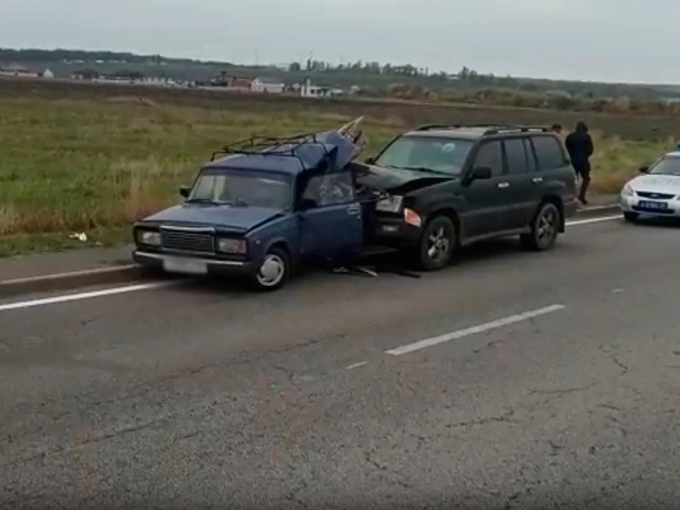 Под Белгородом произошло ДТП с участием «Тойоты Ленд Крузер».