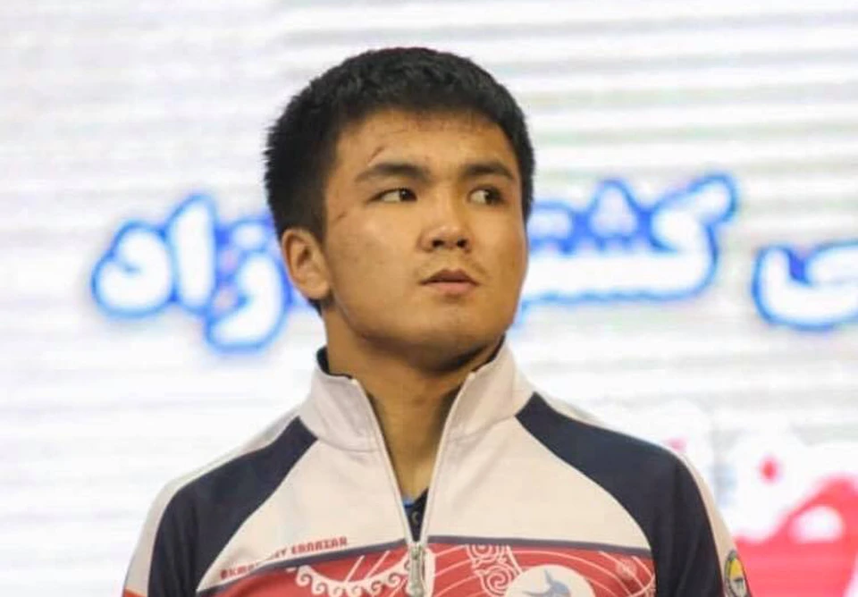 Эрназар Акматалиев - серебряный призер Чемпионата мира по спортивной борьбе.