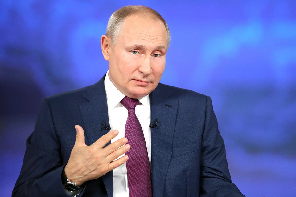Владимир Путин пройдет ревакцинацию, когда сочтут нужным специалисты, сказал его пресс-секретарь. Фото: kremlin.ru.