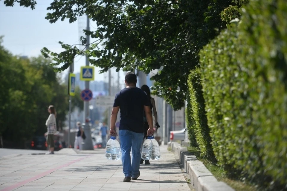 Краны по указанным адресам будут сухими временно