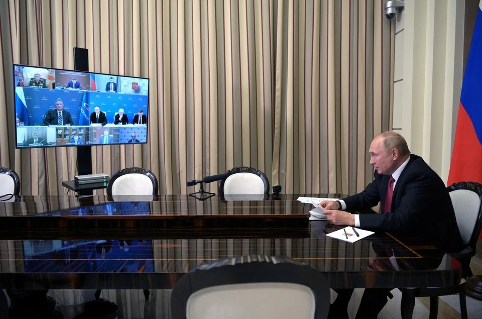 Дмитрий Песков уверен, что президент России Владимир Путин пройдет ревакцинацию